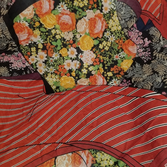 Square Multicolor Wool Silk Shawl Scarf Wrap - Picture 4 of 8